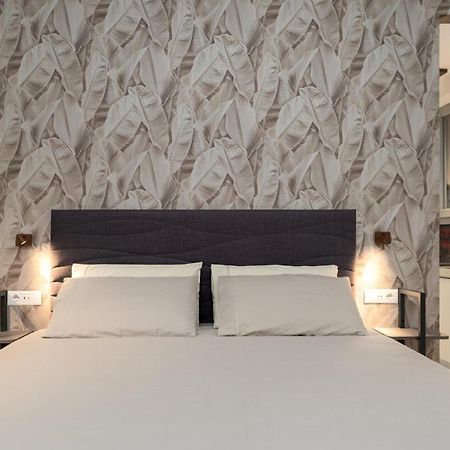 F1Rst Suite Apartment & Spa 佛罗伦萨 外观 照片