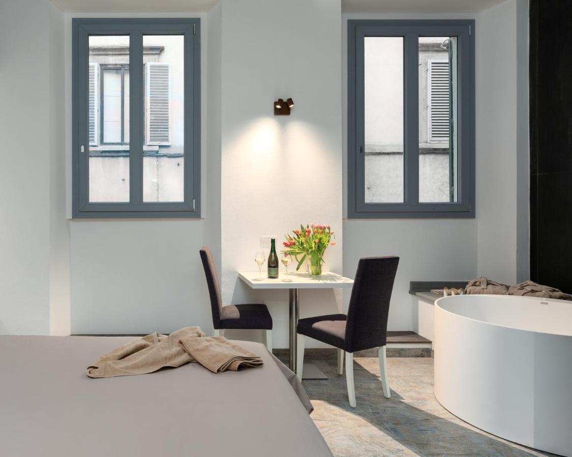 F1Rst Suite Apartment & Spa 佛罗伦萨 外观 照片